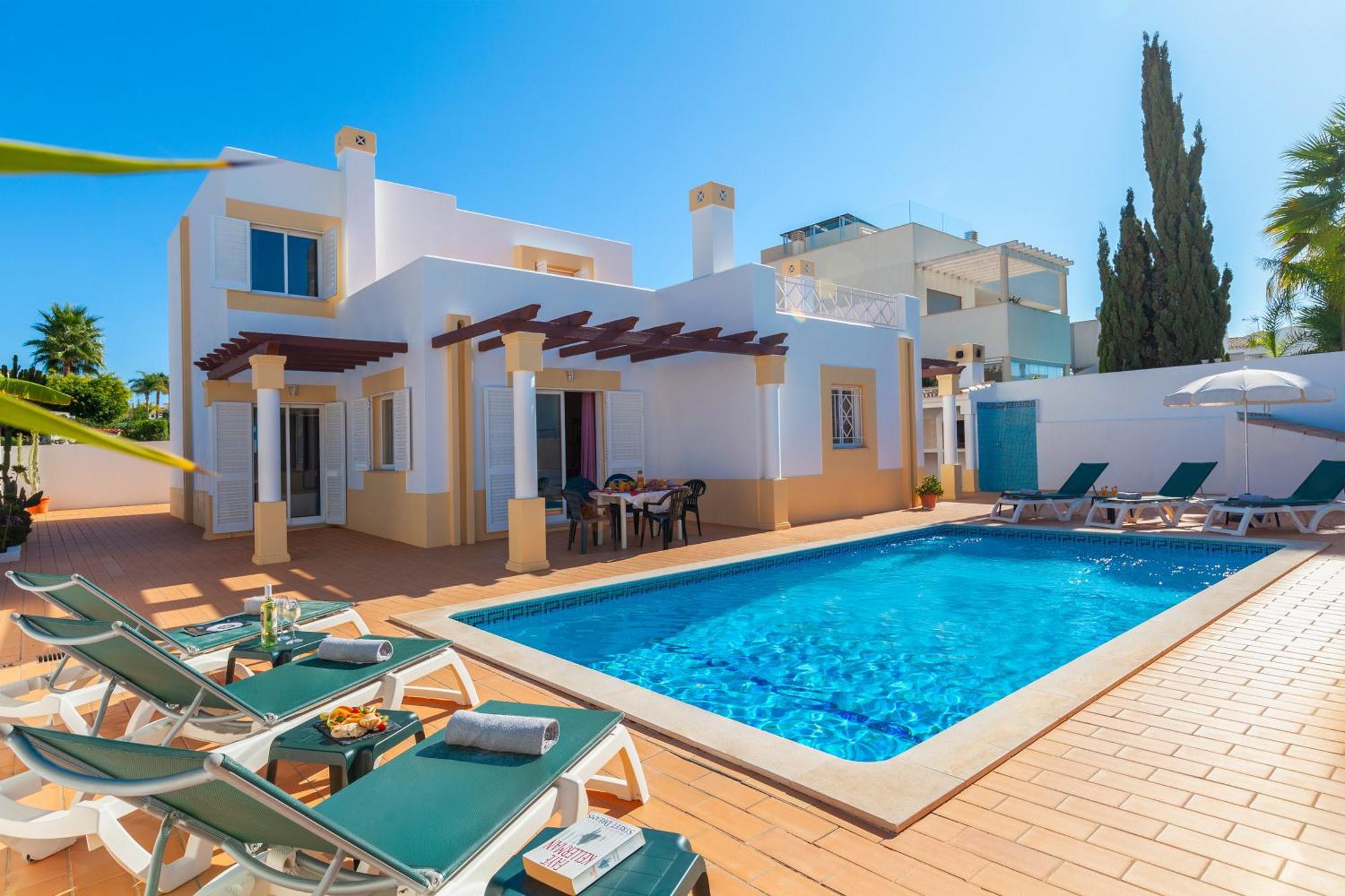 Azzurra By Algarve Vacation Villa